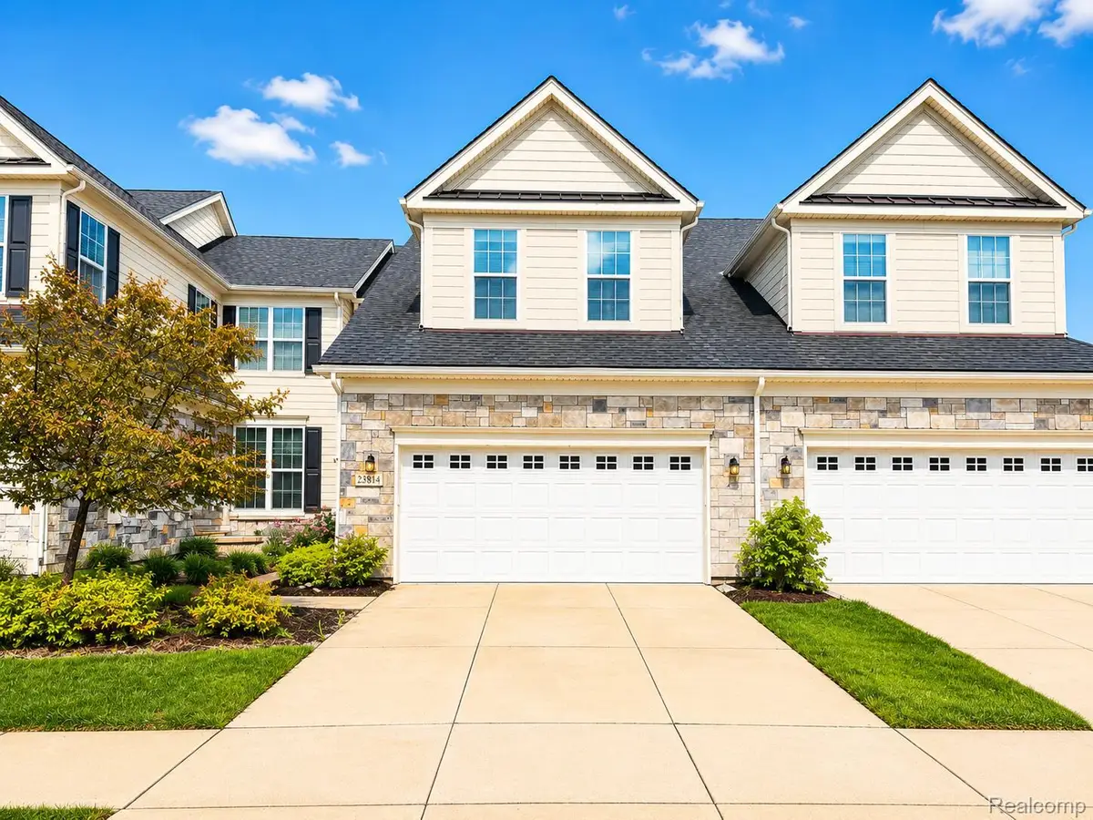 23814 Seminole Trail, Novi, MI 48375 - #1
