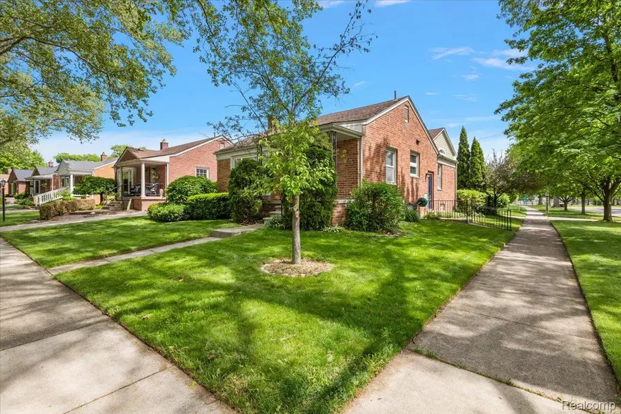 1493 E Melton Road, Birmingham, MI 48009 - #3