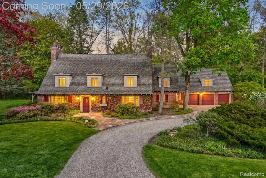 18234 Arselot Drive, Northville, MI 48168 - #2