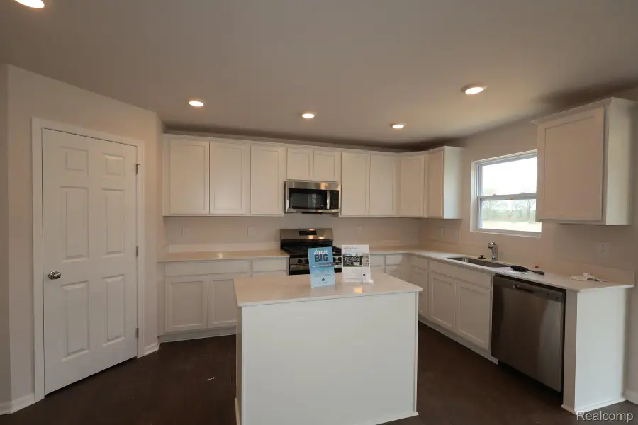 713 Whisperwood Way, Chelsea, MI 48118 - #3
