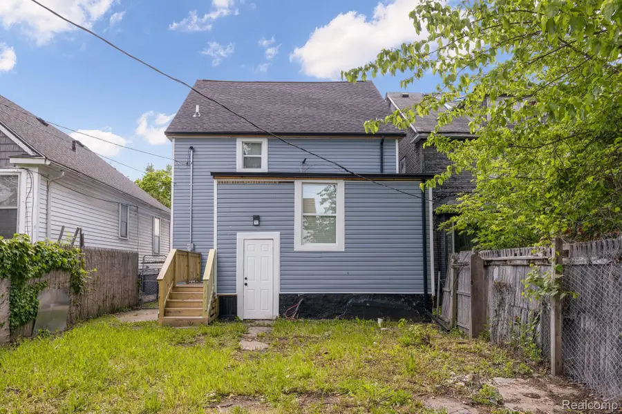 5442 Iroquois Street, Detroit, MI 48213 - #3