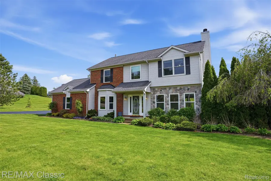 5500 Irene Boulevard, White Lake, MI 48383 - #2