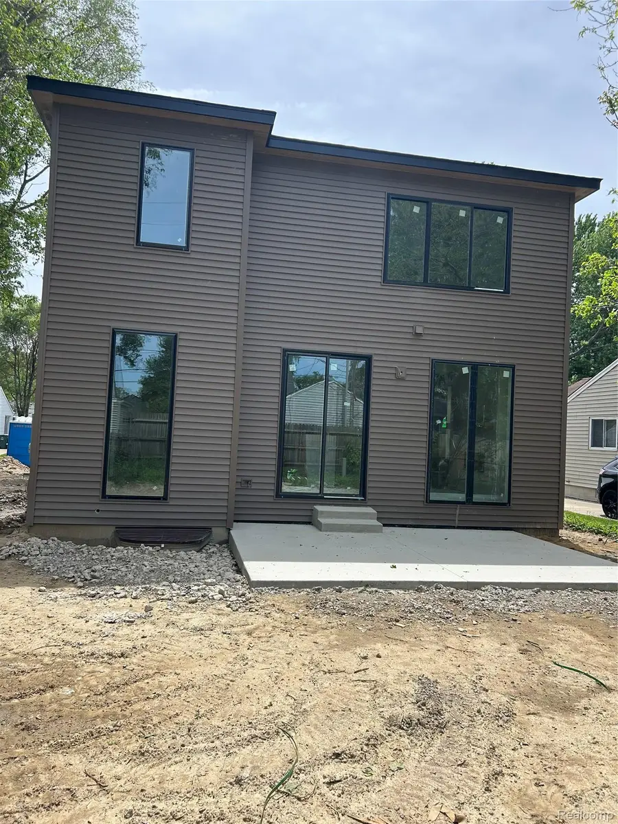 1335 E Cambourne Street, Ferndale, MI 48220 - #2
