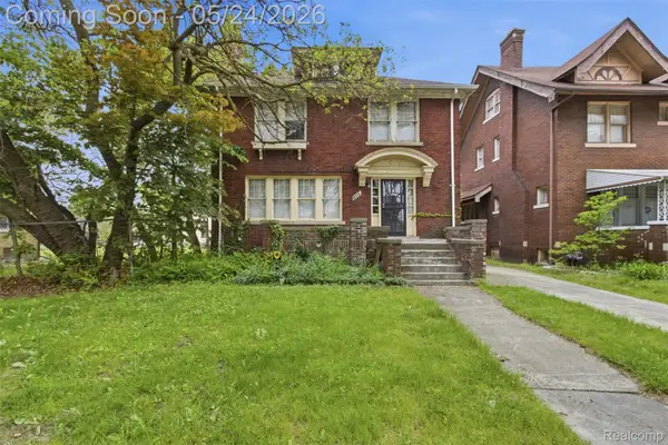 8221 Dexter Avenue, Detroit, MI 48206