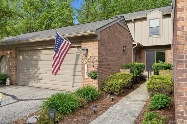 1687 Lodge Pole Lane, RochesterHills, MI 48309
