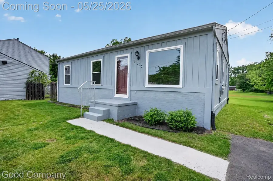 21220 Van Buren Street, Southfield, MI 48033 - #2