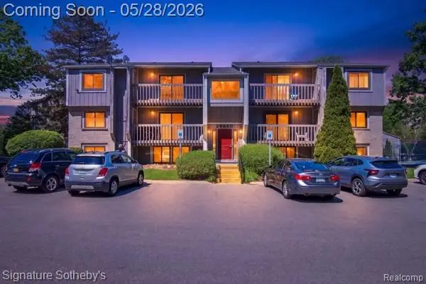 29850 W 12 Mile Road #512, Farmington, MI 48334 - #1