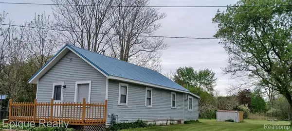 4525 W Water Street, Kimball, MI 48074