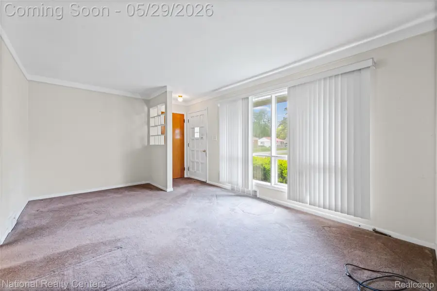 33565 John Hauk Street, Garden City, MI 48135 - #2