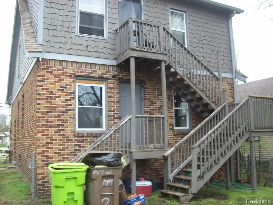 38 Cadillac Street, Pontiac, MI 48342 - #2