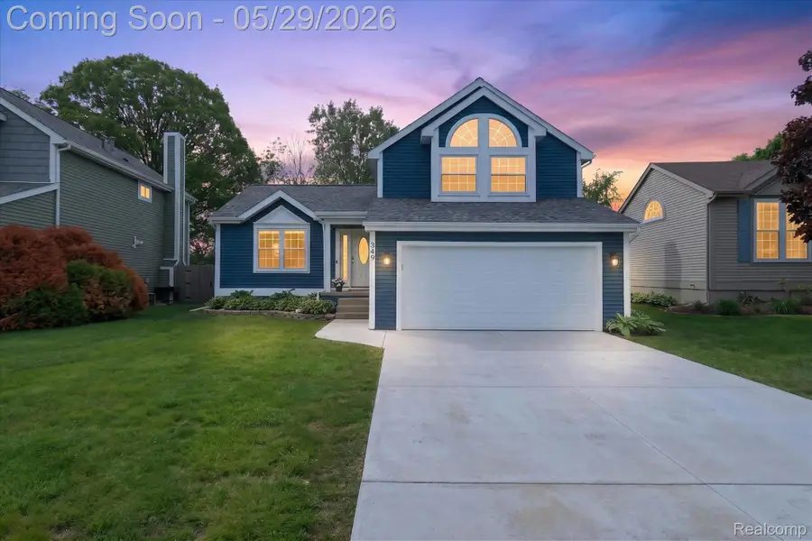349 Princeton Drive, South Lyon, MI 48178 - #2