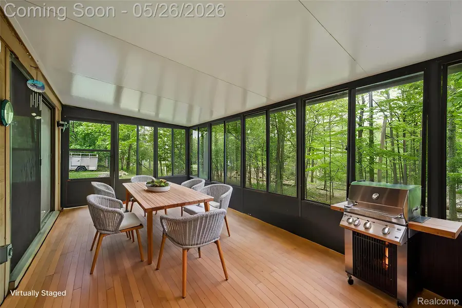 25201 Briarwyke Drive, Farmington, MI 48336 - #3
