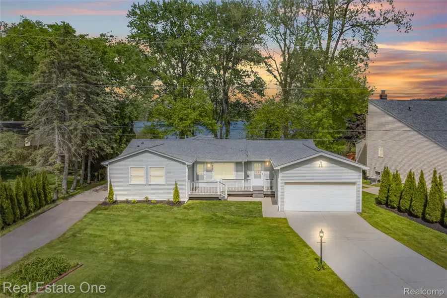 9503 Edward Drive, Brighton, MI 48114 - #2