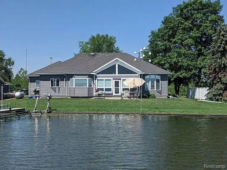5871 Sandy Drive, Pinconning, MI 48650 - #1