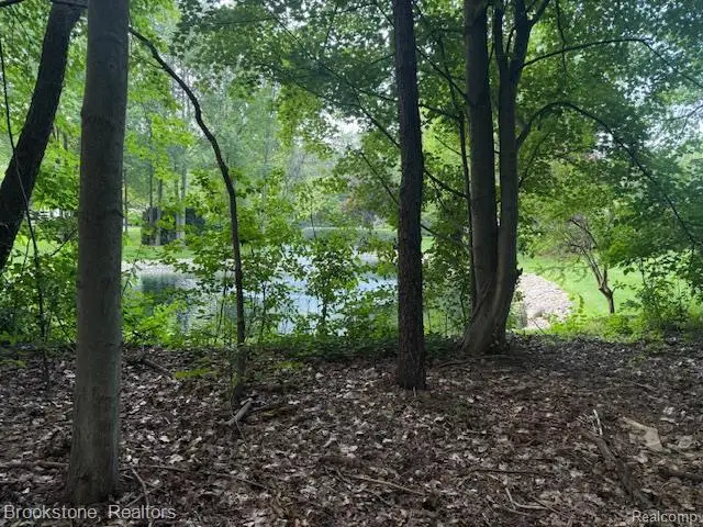 1 Lilac Lane, Shelby, MI 48315 - #3