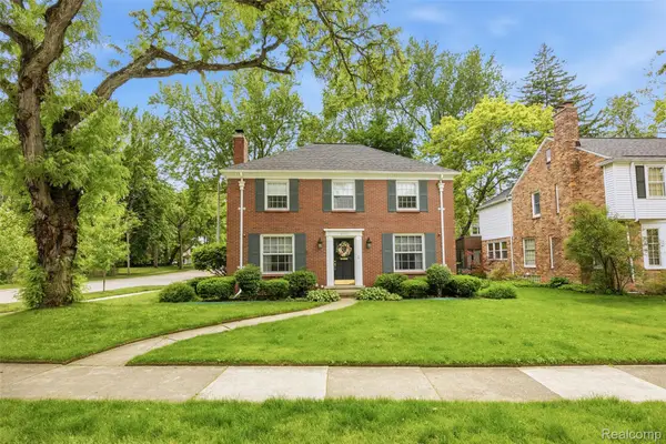 840 Beechmont Street, Dearborn, MI 48124