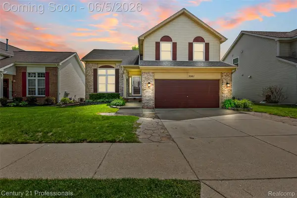 3061 Talon Circle, LakeOrion, MI 48360