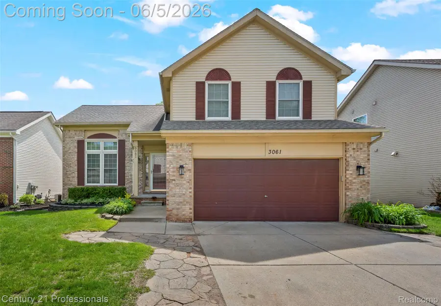 3061 Talon Circle, Orion, MI 48360 - #2