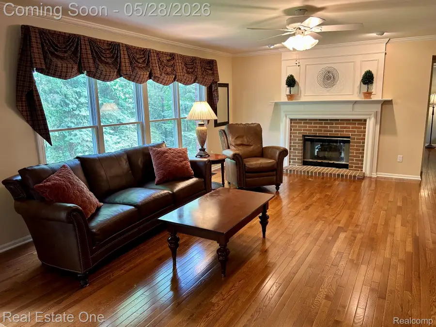 7355 Oakstone Drive, Clarkston, MI 48348 - #3