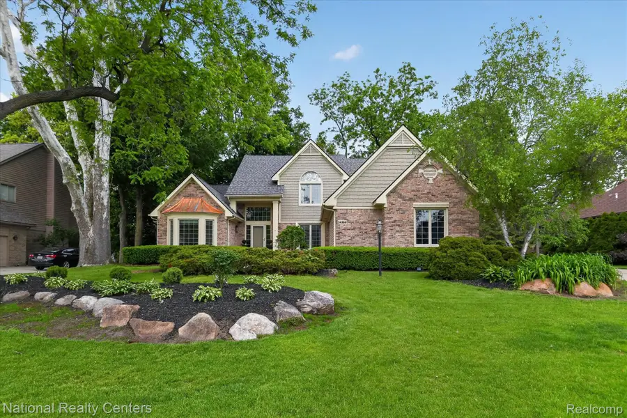 54366 Royal Troon Drive, South Lyon, MI 48178 - #2