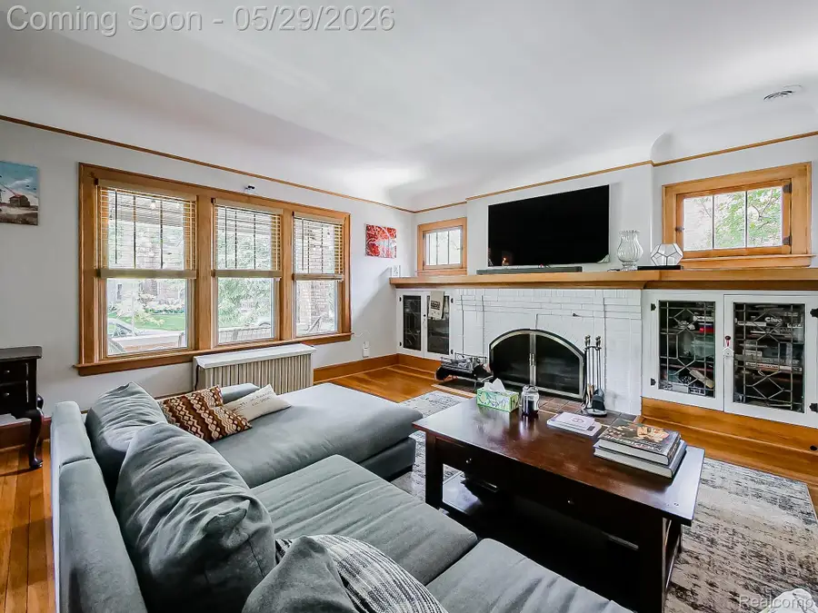 415 Meridan Street, Dearborn, MI 48124 - #2