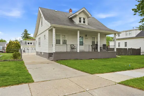 24248 Hayes Avenue, Eastpointe, MI 48021