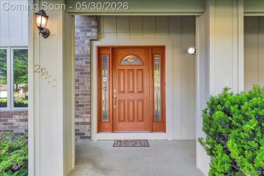 29100 Creek Bend Drive, Farmington, MI 48331 - #3