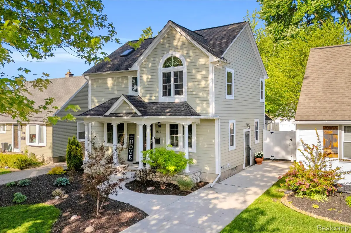 3825 Elmhurst Avenue, Royal Oak, MI 48073 - #1