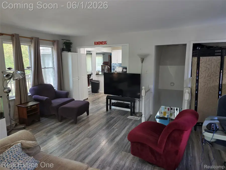 5607 Loveland Street, West Bloomfield, MI 48322 - #3