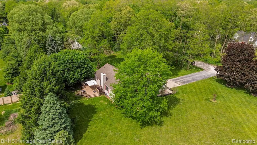 11791 West Lane, Hamburg, MI 48189 - #3