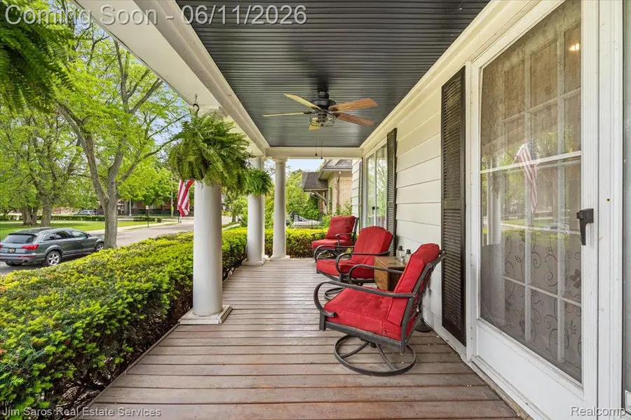 1215 Nottingham Road, Grosse Pointe Park, MI 48230 - #3