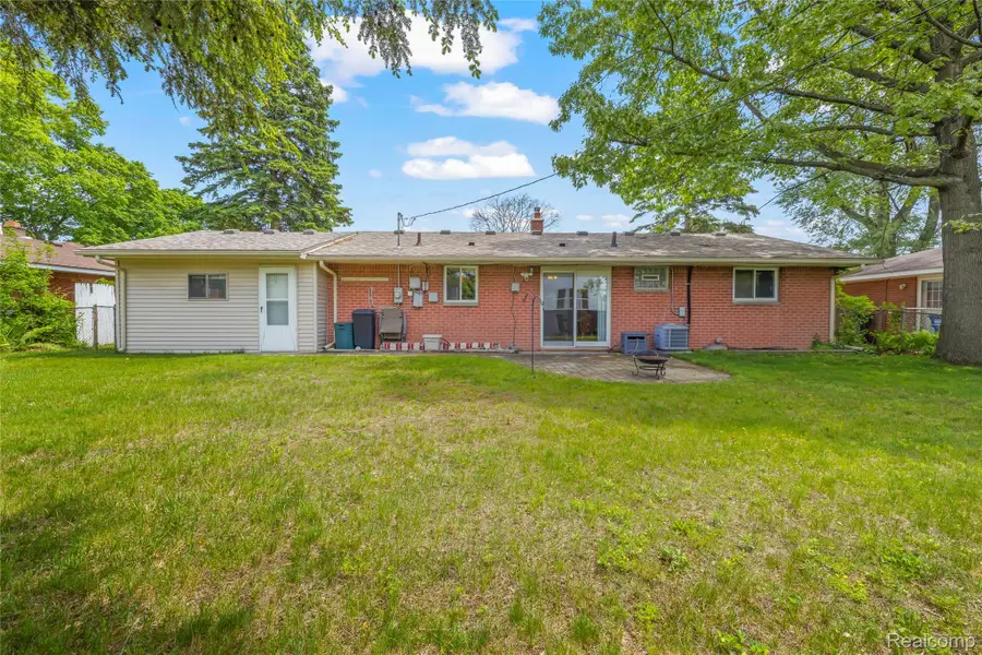 35815 Thames Street, Westland, MI 48186 - #2
