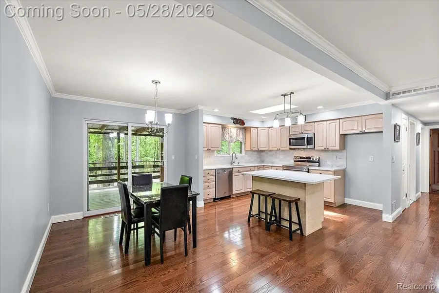 25136 Westmoreland Drive, Farmington, MI 48336 - #3