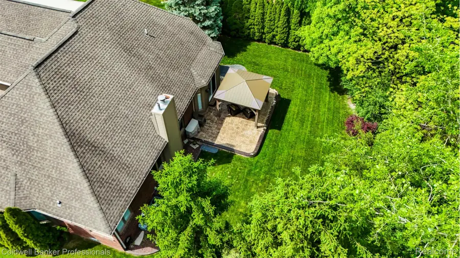 43662 Vintners Place Drive, Sterling Heights, MI 48314 - #3