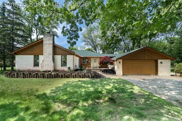 7806 Circle Boulevard, WestBloomfield, MI 48323