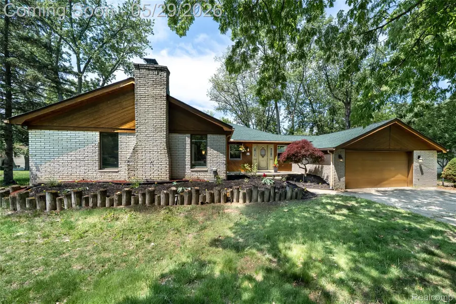 7806 Circle Boulevard, West Bloomfield, MI 48323 - #2