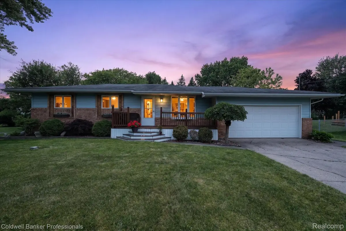 6076 Wild Turkey Road, Grand Blanc, MI 48439 - #1