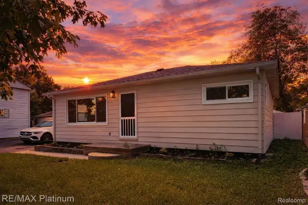 208 Devonshire Street, Ypsilanti, MI 48198