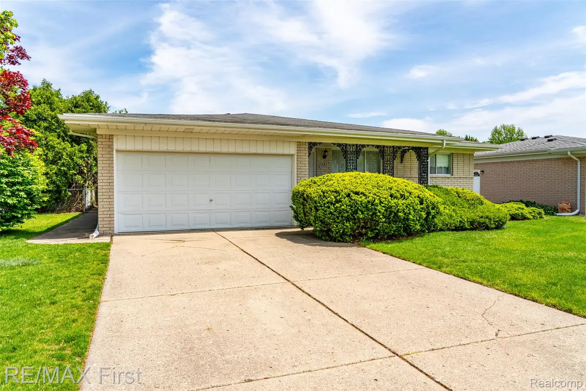 35624 Bonneville Drive, Sterling Heights, MI 48312 - #1