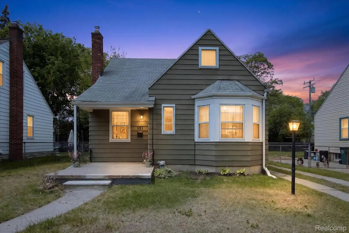 581 Flowerdale Street, Ferndale, MI 48220 - #1