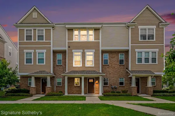 2500 Normandy Road #40, RoyalOak, MI 48073