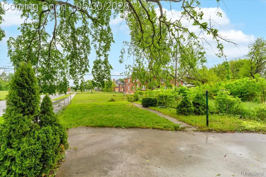 5203 Maplewood Street, Detroit, MI 48204 - #3