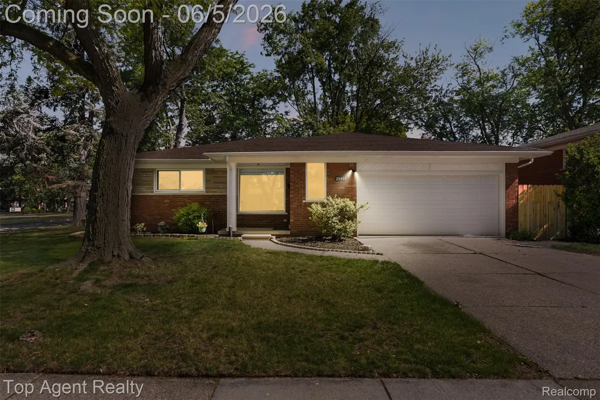 29492 Geraldine Drive, Warren, MI 48093 - #1