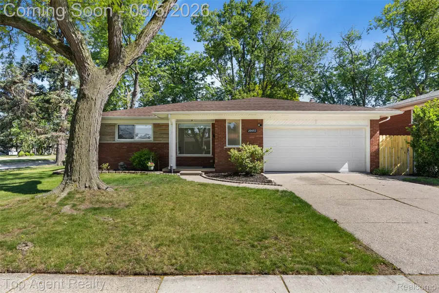 29492 Geraldine Drive, Warren, MI 48093 - #2