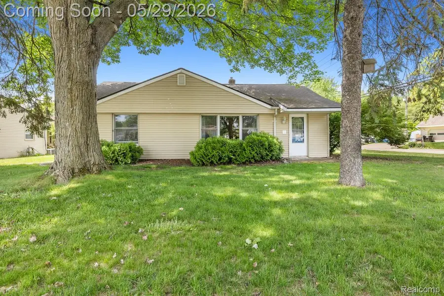 5402 Leland Street, Brighton, MI 48116 - #2
