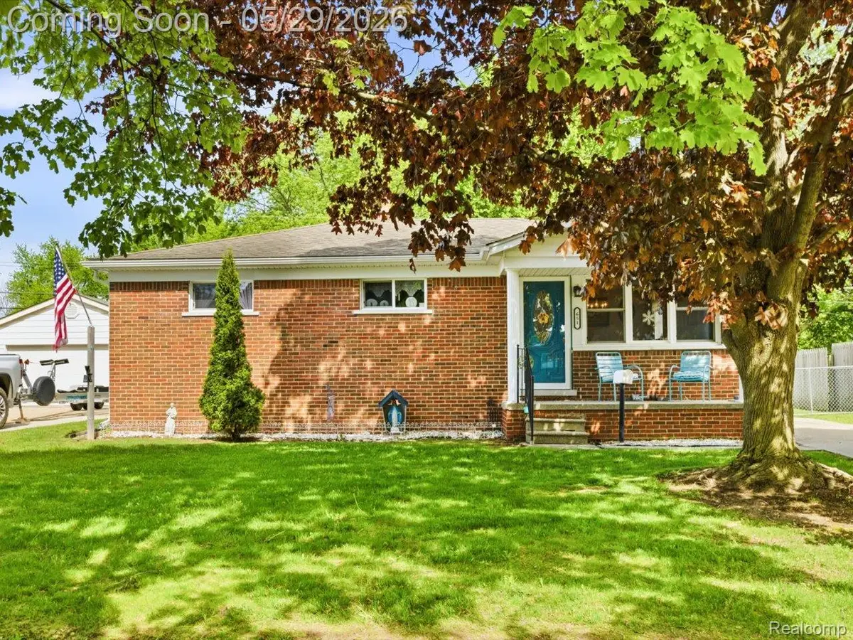 651 Carolina Avenue, Marysville, MI 48040 - #1