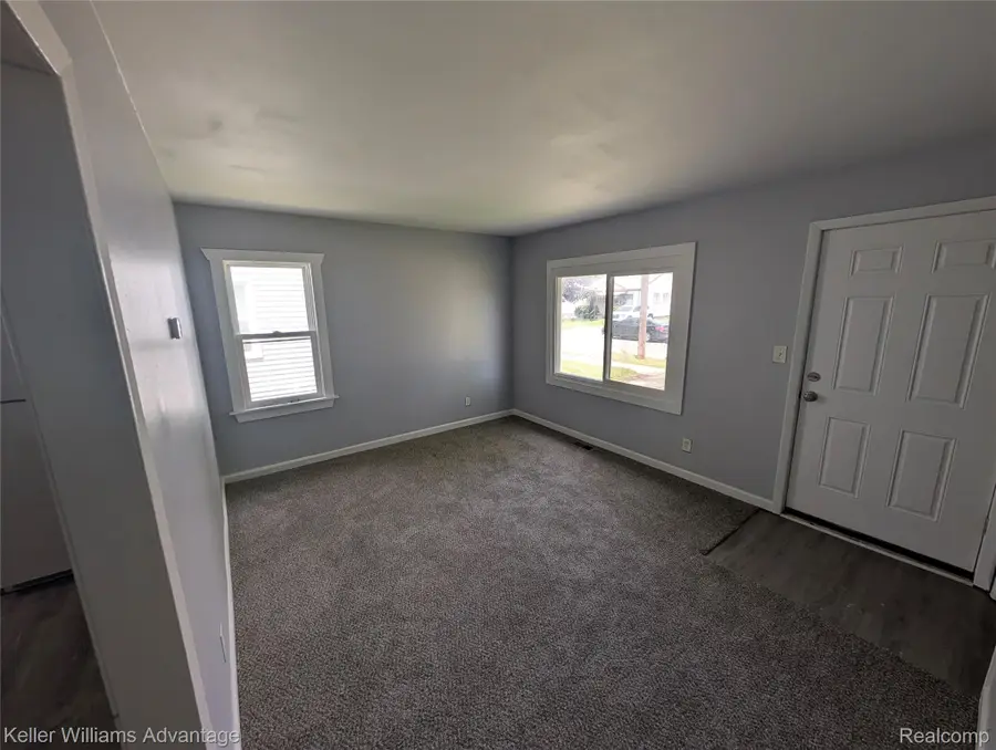 13076 Sherman Avenue, Warren, MI 48089 - #2