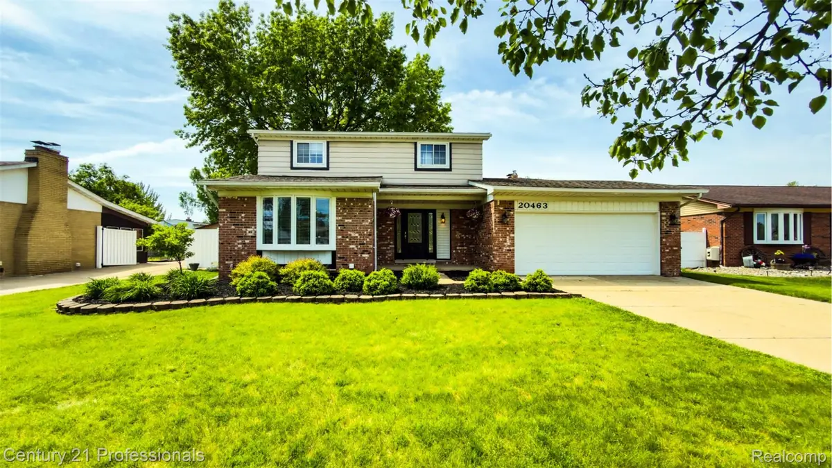 20463 Law Avenue, Brownstown, MI 48183 - #1