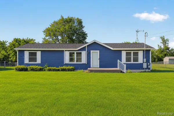 4050 Thompson Road, Linden, MI 48451