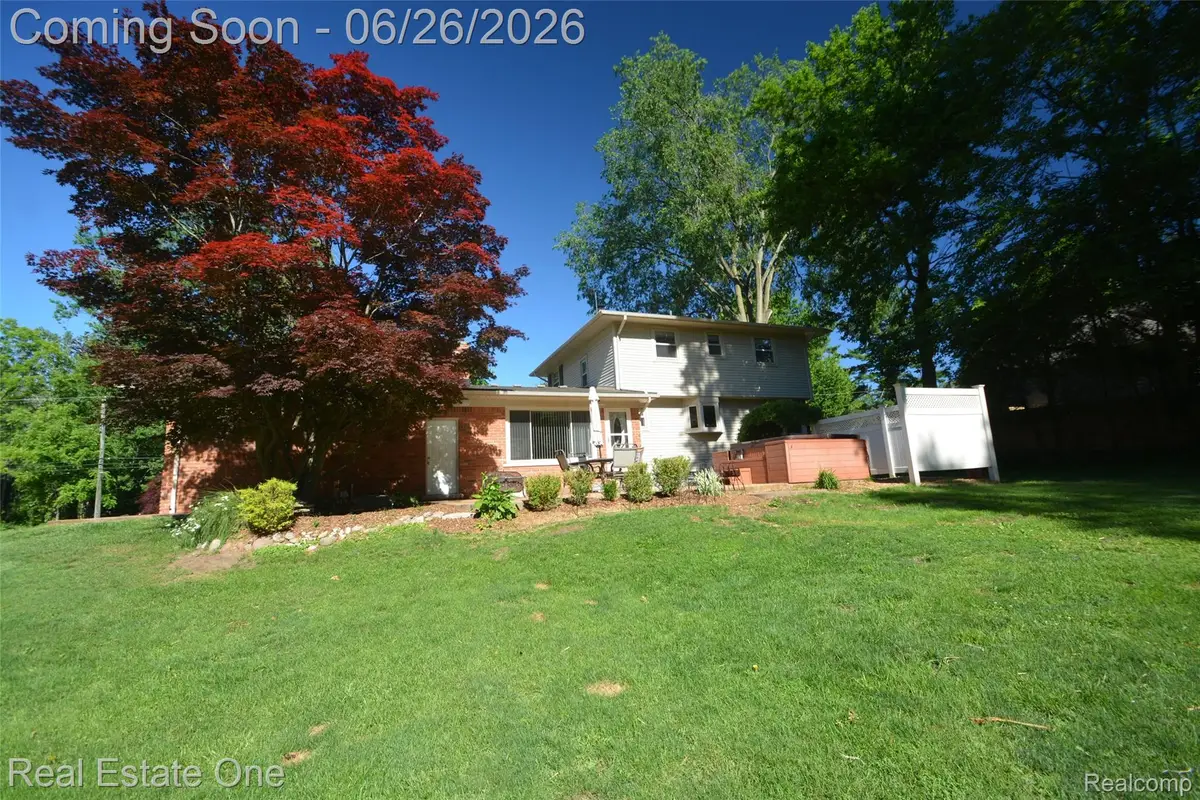 615 Willard Avenue, Rochester Hills, MI 48307 - #1